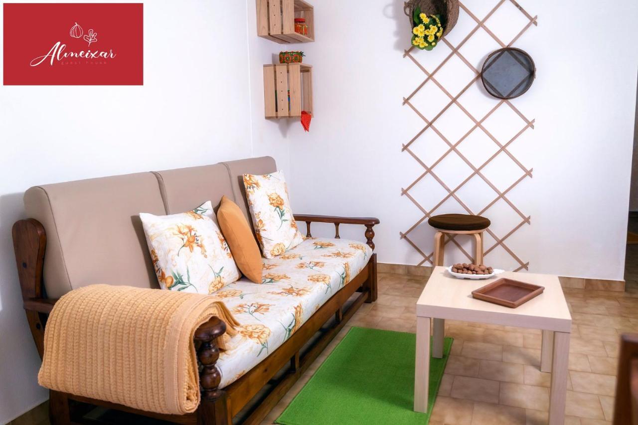 Farm stay Almeixar