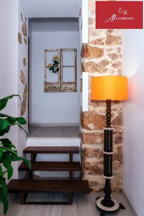 Almeixar Farm stay *