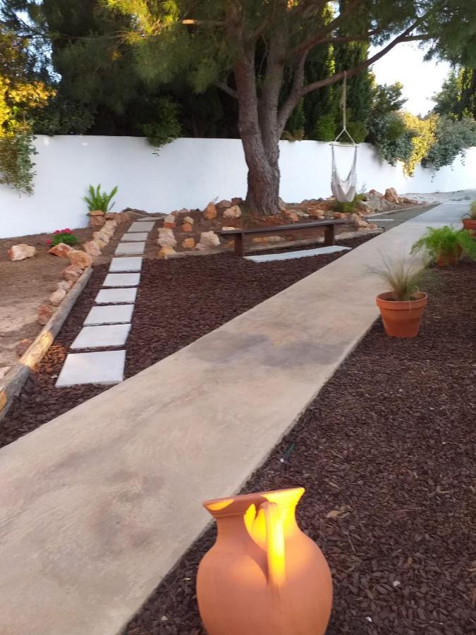 Farm stay Almeixar Almancil